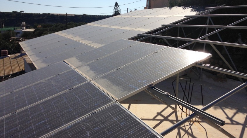 Ασπραδακης